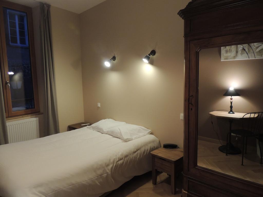 Hotel Des Alpes Le Bourg-dʼOisans Pokoj fotografie
