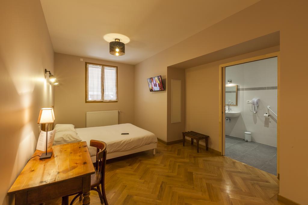 Hotel Des Alpes Le Bourg-dʼOisans Exteriér fotografie